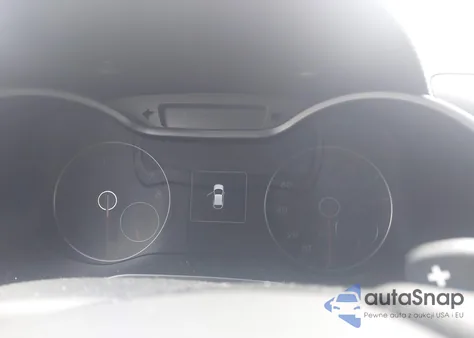 2016 Hyundai Veloster Turbo z USA, uszkodzony, nr VIN KMHTC6AE3GU267648